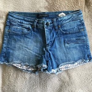 Stitch's cut off denim shorts